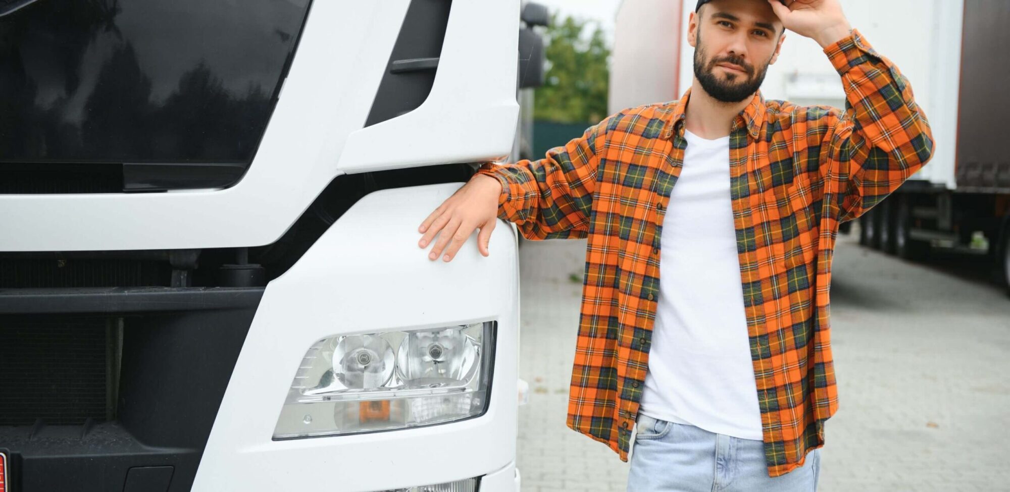 men driver near lorry truck man owner truck driver vcd9x4t